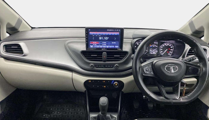 2021 Tata ALTROZ XE PLUS PETROL, Petrol, Manual, 8,725 km, Dashboard