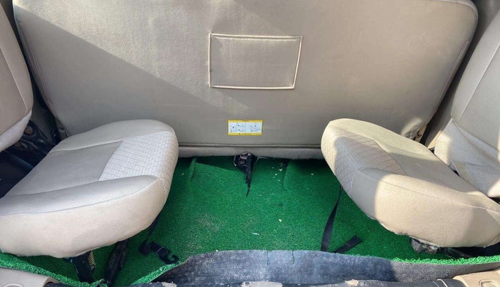 2022 Mahindra BOLERO NEO N10 R, Diesel, Manual, 53,480 km, Boot Inside