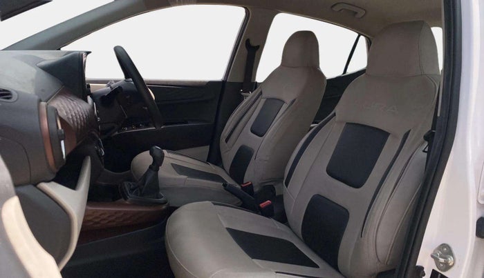 2024 Hyundai AURA S 1.2 CNG, CNG, Manual, 22,811 km, Right Side Front Door Cabin