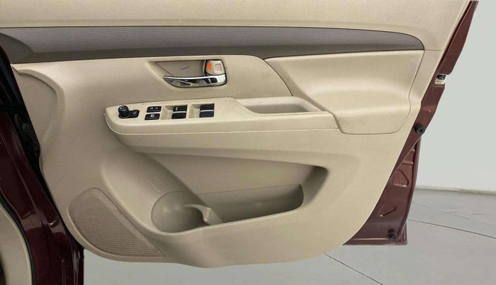2020 Maruti Ertiga VXI SHVS, Petrol, Manual, 58,311 km, Driver Side Door Panels Control