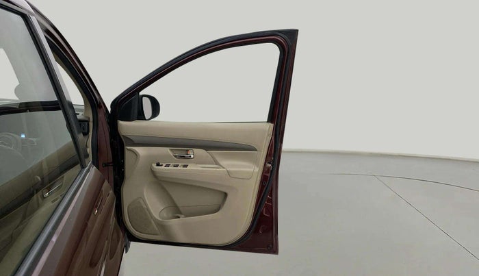 2020 Maruti Ertiga VXI SHVS, Petrol, Manual, 58,311 km, RHS Front Door