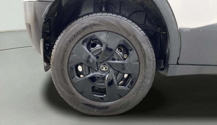 2022 Tata PUNCH ADVENTURE MT, Petrol, Manual, 21,157 km, Right Rear Wheel