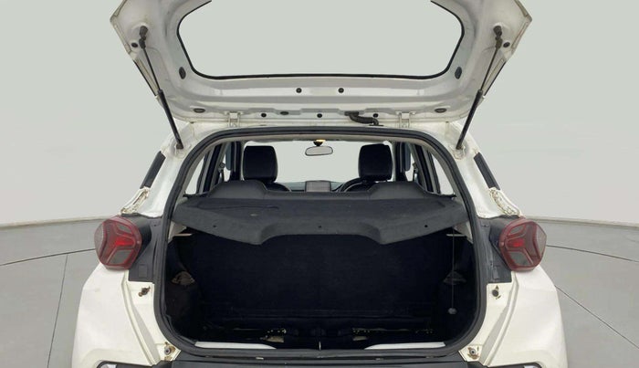 2022 Tata PUNCH ADVENTURE MT, Petrol, Manual, 21,157 km, Boot Inside