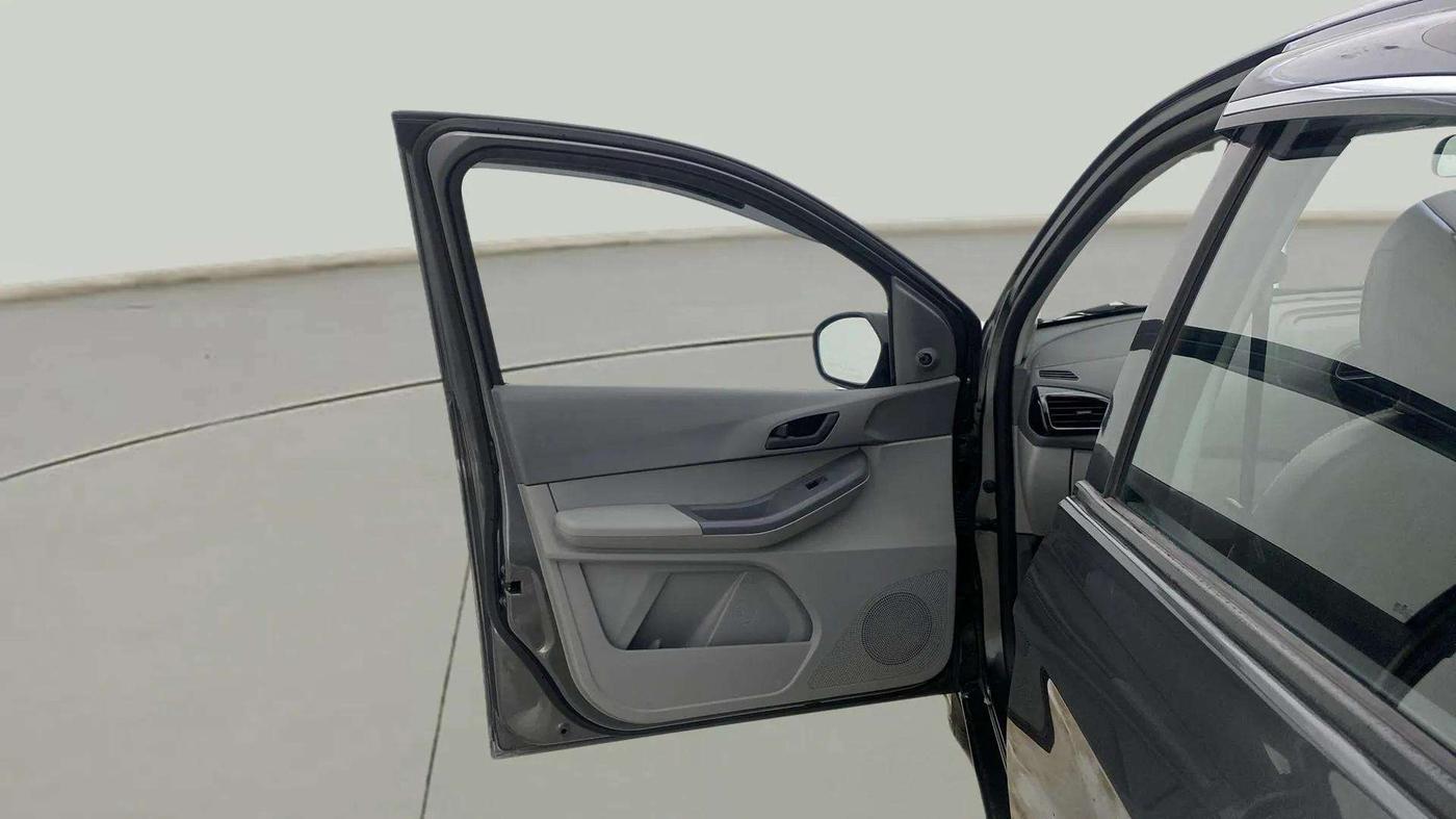 2023 Tata TIGOR XM PETROL, Petrol, Manual, 27,835 km, LHS Front Door