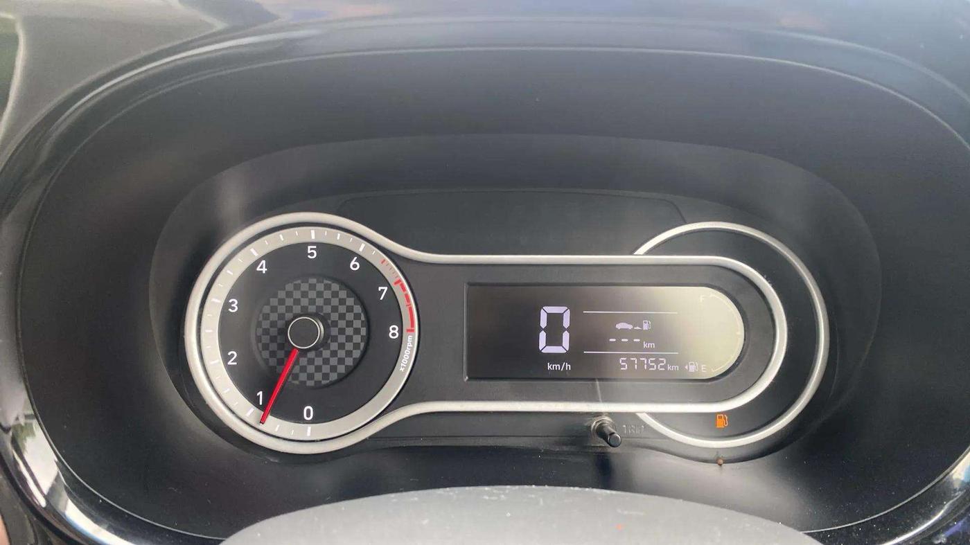 2021 Hyundai AURA SX 1.2, Petrol, Manual, 57,738 km, Odometer Image
