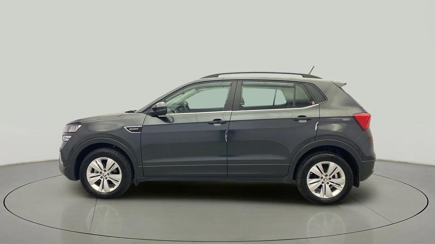 2024 Skoda KUSHAQ ACTIVE 1.0L TSI MT, Petrol, Manual, 7,367 km, Left Side