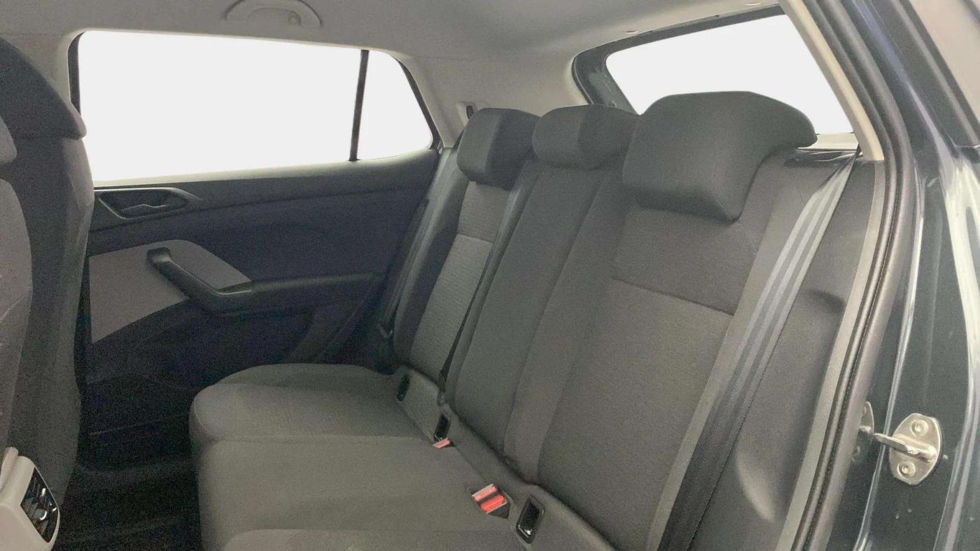 2024 Skoda KUSHAQ ACTIVE 1.0L TSI MT, Petrol, Manual, 7,367 km, Right Side Rear Door Cabin
