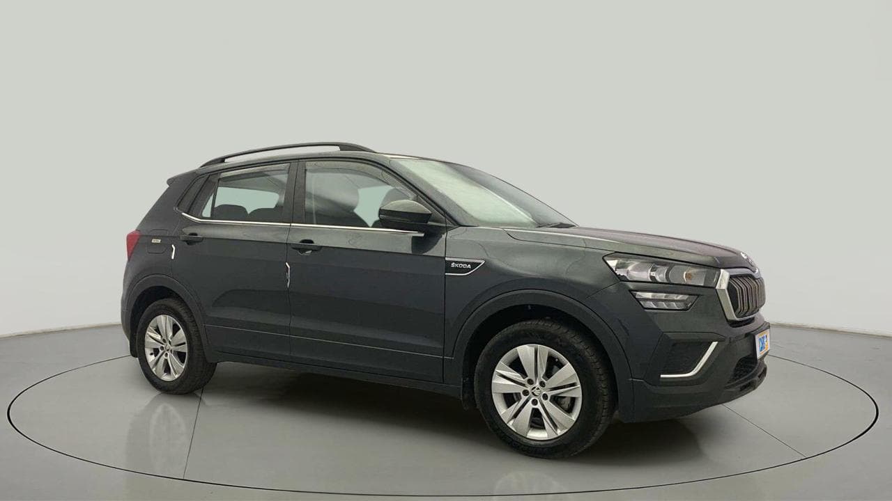 2024 Skoda KUSHAQ ACTIVE 1.0L TSI MT, Petrol, Manual, 7,367 km, SRP