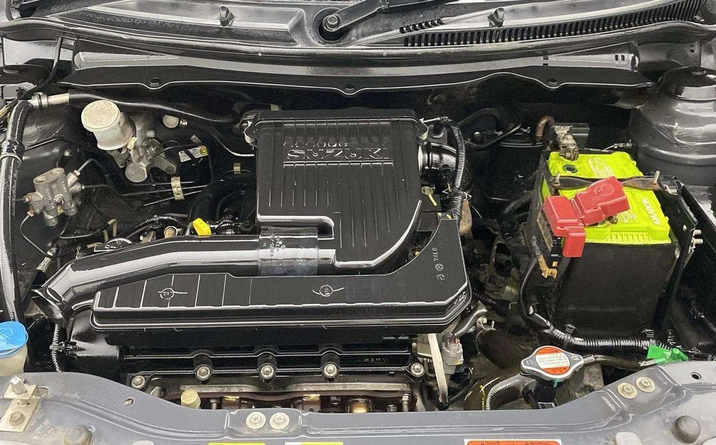 2017 Maruti Swift VXI, Petrol, Manual, 54,464 km, Engine View