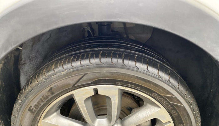 2016 Hyundai i20 Active 1.2 SX, Petrol, Manual, 61,102 km, Right Front Tyre Tread