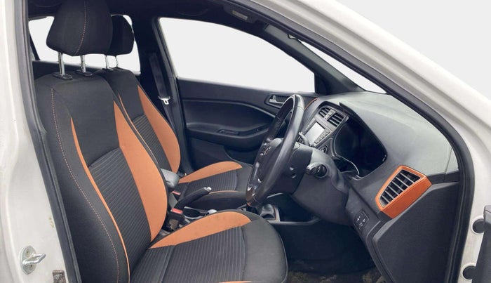 2016 Hyundai i20 Active 1.2 SX, Petrol, Manual, 61,102 km, Right Side Front Door Cabin