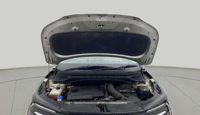 2023 KIA CARENS Luxury 1.5 Diesel iMT 7 STR, Diesel, Manual, 49,445 km, Open Bonet