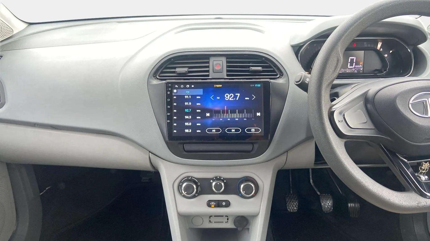 2021 Tata TIGOR XE PETROL, Petrol, Manual, 30,323 km, Air Conditioner