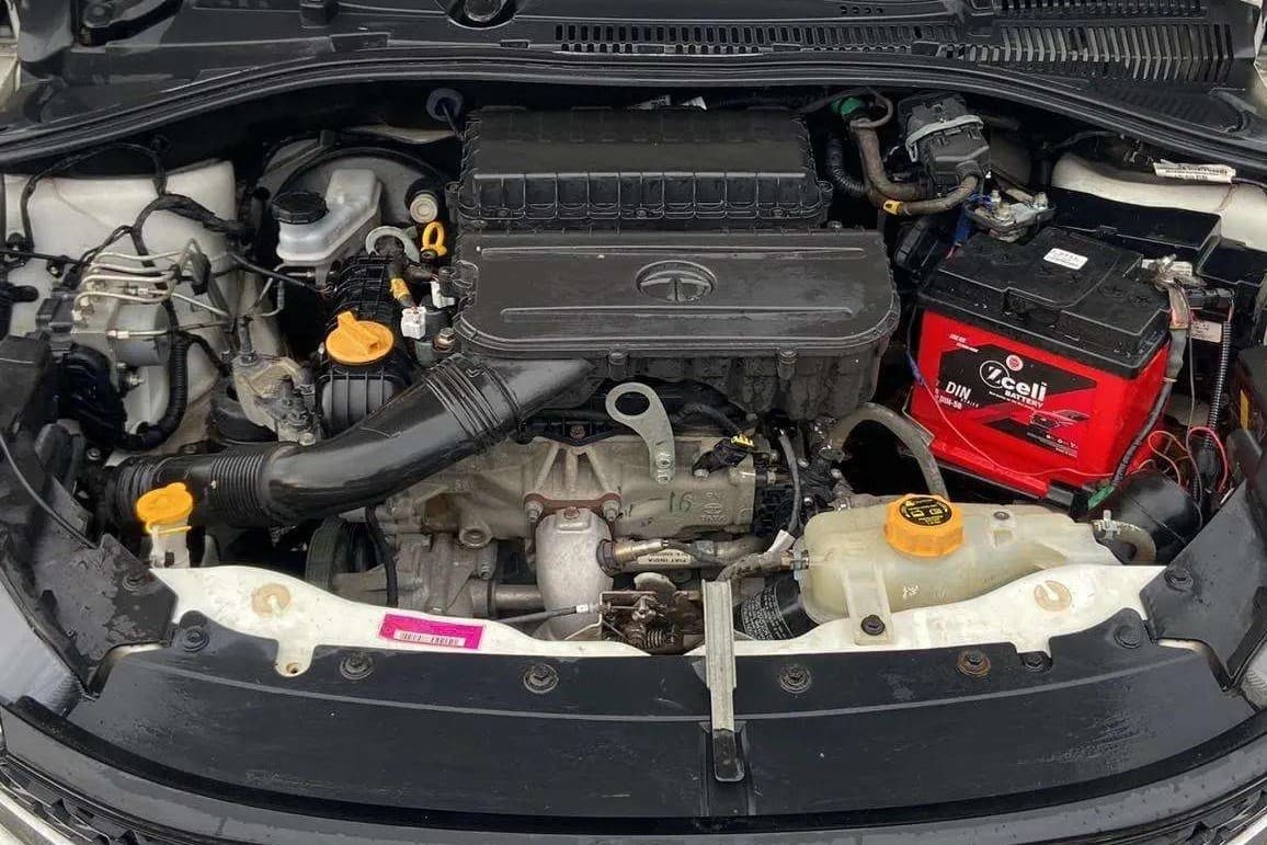 2021 Tata TIGOR XE PETROL, Petrol, Manual, 30,323 km, Open Bonet