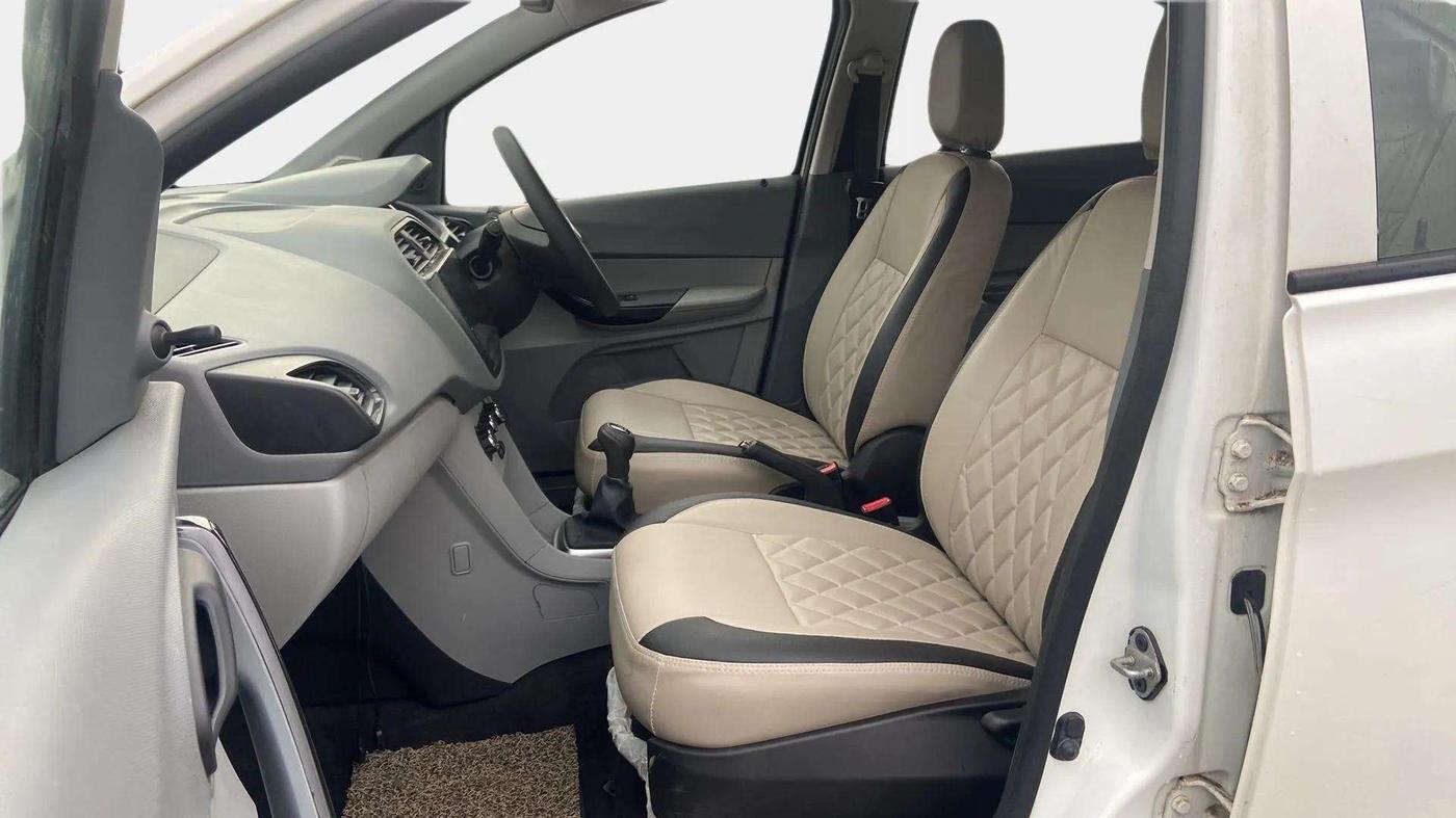 2021 Tata TIGOR XE PETROL, Petrol, Manual, 30,323 km, Right Side Front Door Cabin