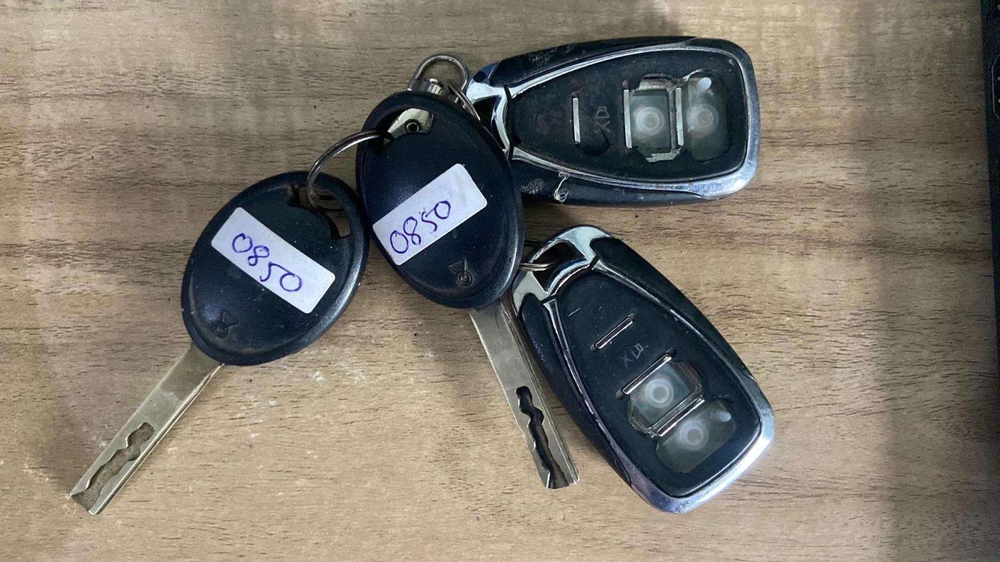 2021 Tata TIGOR XE PETROL, Petrol, Manual, 30,323 km, Key Close Up