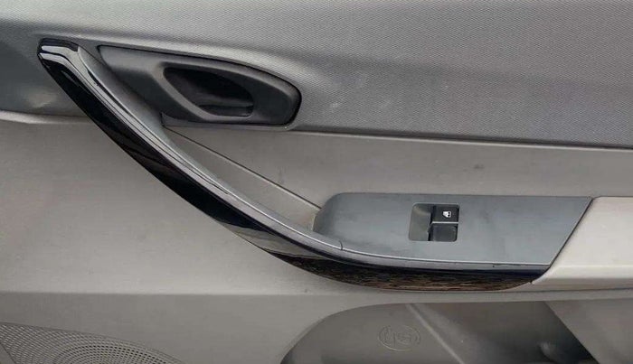 2021 Tata TIGOR XE PETROL, Petrol, Manual, 30,194 km, Driver Side Door Panels Control
