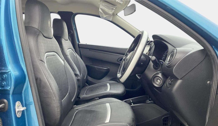 2024 Renault Kwid RXT 1.0 AMT, Petrol, Automatic, 6,133 km, Right Side Front Door Cabin