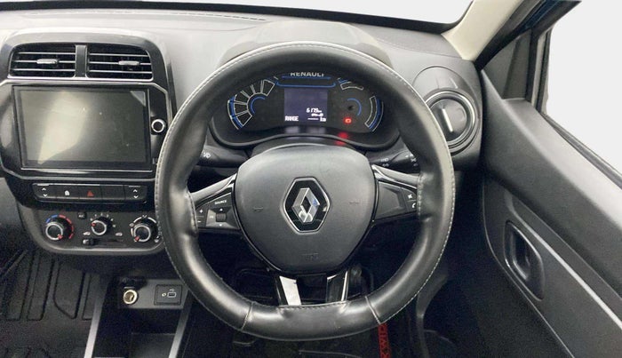 2024 Renault Kwid RXT 1.0 AMT, Petrol, Automatic, 6,133 km, Steering Wheel Close Up