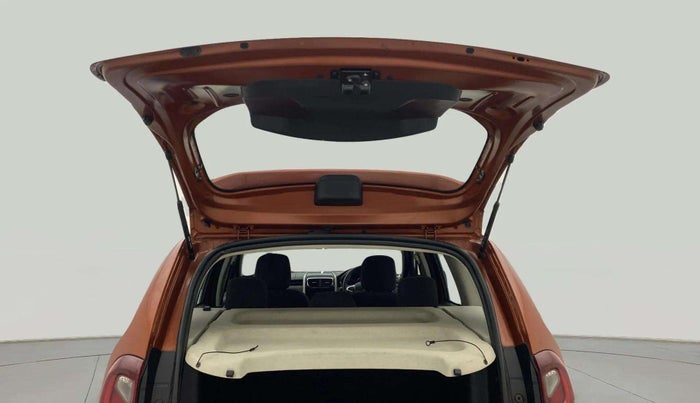 2020 Renault Duster RXS 1.5 PETROL MT, Petrol, Manual, 29,128 km, Boot Door Open