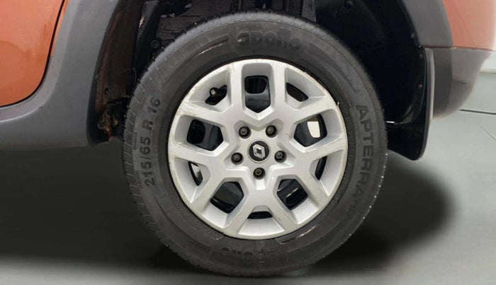 2020 Renault Duster RXS 1.5 PETROL MT, Petrol, Manual, 29,128 km, Left Rear Wheel