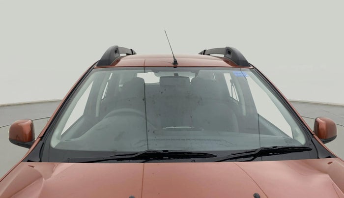 2020 Renault Duster RXS 1.5 PETROL MT, Petrol, Manual, 29,128 km, Front Windshield