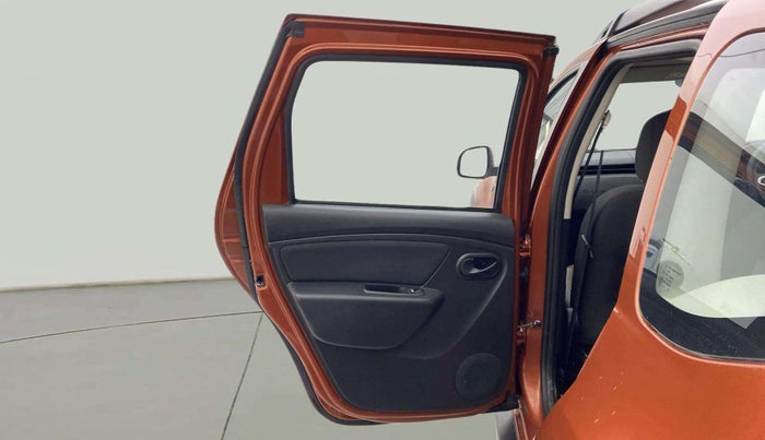 2020 Renault Duster RXS 1.5 PETROL MT, Petrol, Manual, 29,128 km, LHS Rear Door