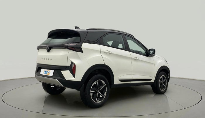 2024 Tata NEXON FEARLESS + SUNROOF AMT DUAL TONE 1.5 DIESEL, Diesel, Automatic, 12,199 km, Right Back Diagonal