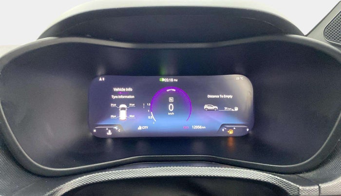 2024 Tata NEXON FEARLESS + SUNROOF AMT DUAL TONE 1.5 DIESEL, Diesel, Automatic, 12,199 km, Odometer Image
