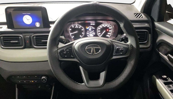 2022 Tata PUNCH ACCOMPLISHED AMT, Petrol, Automatic, 24,985 km, Steering Wheel Close Up