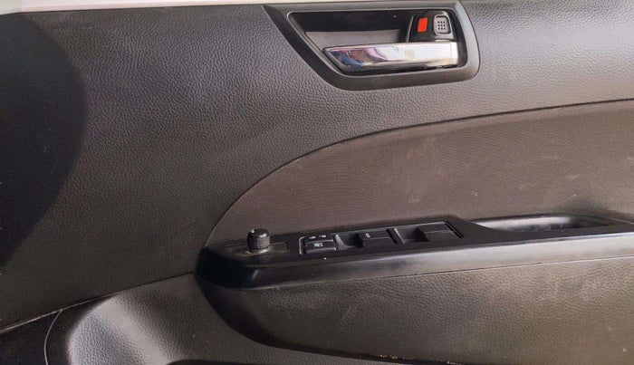 2012 Maruti Swift VXI, Petrol, Manual, 29,046 km, Driver Side Door Panels Control