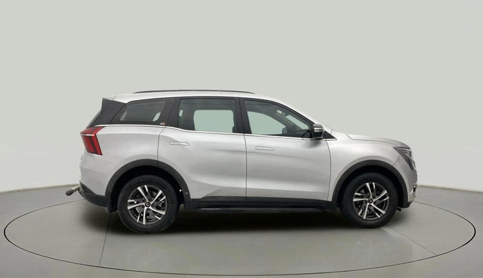 2021 Mahindra XUV700 AX 3 P MT 5 STR, Petrol, Manual, 59,597 km, Right Side View