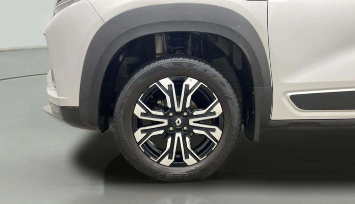 2022 Renault Kiger RXT AMT DUAL TONE, Petrol, Automatic, 22,355 km, Left Front Wheel