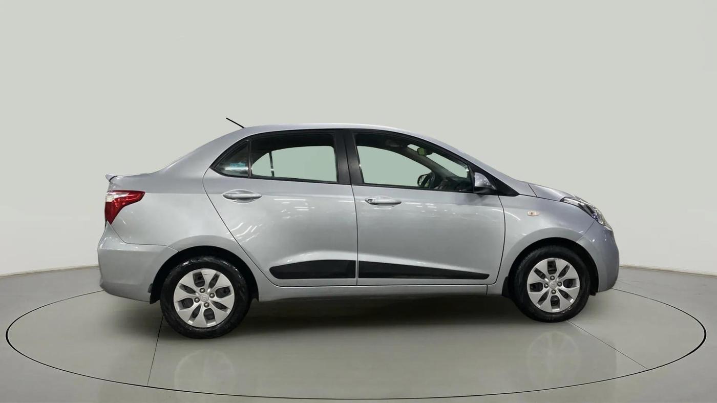 2019 Hyundai Xcent S 1.2, Petrol, Manual, 66,782 km, Right Side View