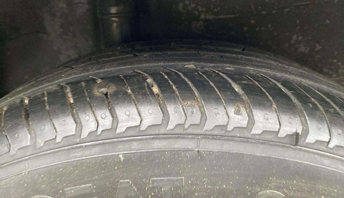 2018 Honda WR-V 1.2L I-VTEC VX MT, Petrol, Manual, 46,309 km, Right Rear Tyre Tread
