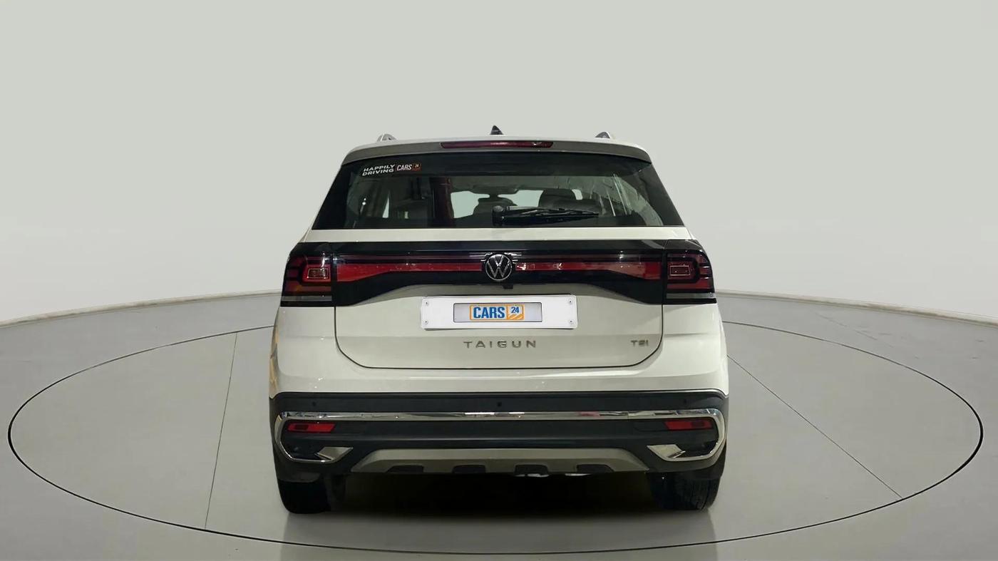 2022 Volkswagen TAIGUN TOPLINE 1.0 TSI MT, Petrol, Manual, 11,147 km, Back/Rear