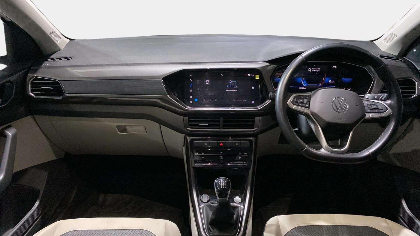 2022 Volkswagen TAIGUN TOPLINE 1.0 TSI MT, Petrol, Manual, 11,147 km, Dashboard