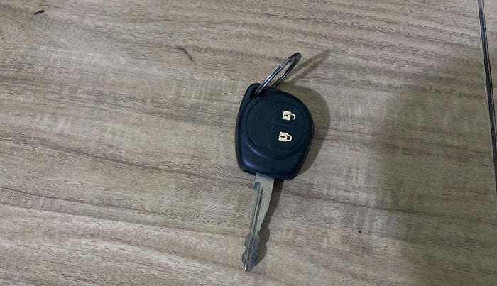 2018 Maruti Celerio ZXI, CNG, Manual, 53,150 km, Key Close Up