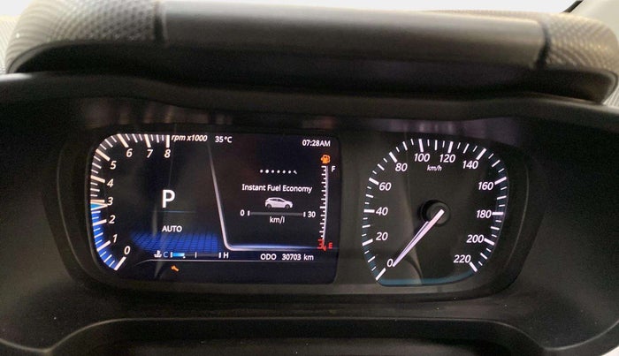 2022 Tata ALTROZ XZA, Petrol, Automatic, 30,695 km, Odometer Image