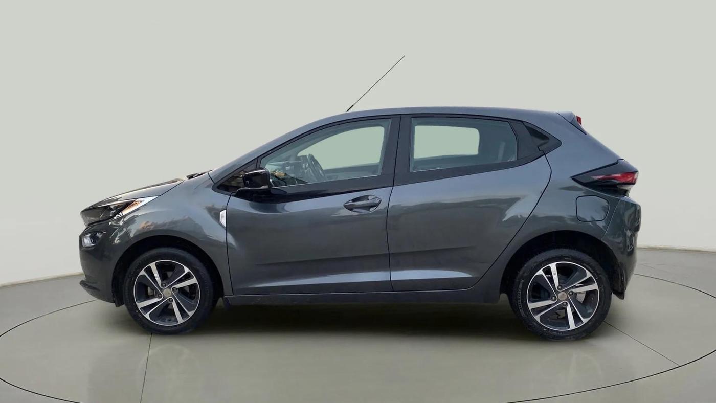 2022 Tata ALTROZ XZA, Petrol, Automatic, 30,709 km, Left Side