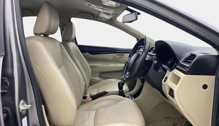 2017 Maruti Ciaz ALPHA  AT 1.4  PETROL, Petrol, Automatic, 57,808 km, Right Side Front Door Cabin