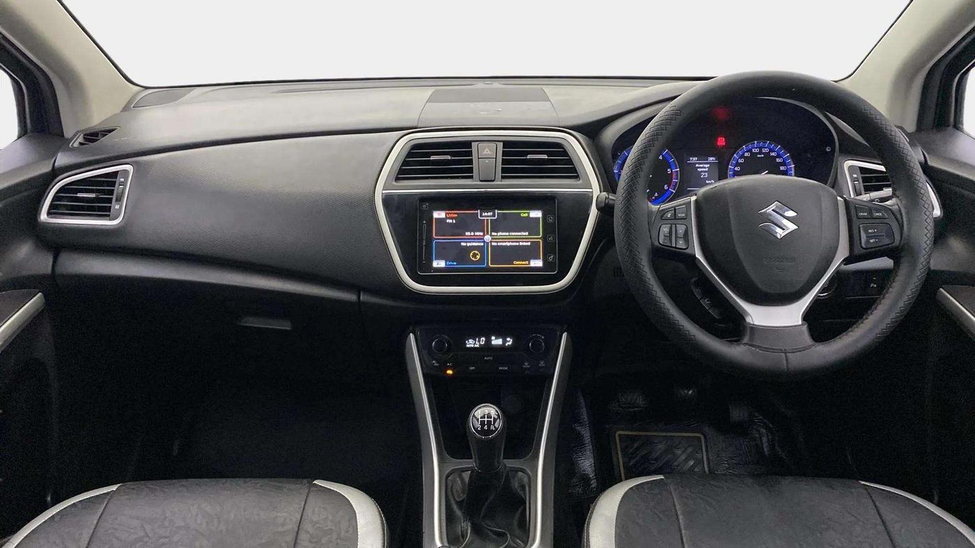 2017 Maruti S Cross ZETA 1.3, Diesel, Manual, 91,825 km, Dashboard
