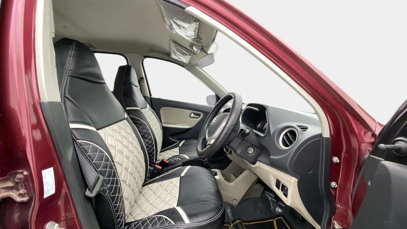 2016 Maruti Alto K10 VXI, Petrol, Manual, 77,375 km, Right Side Front Door Cabin