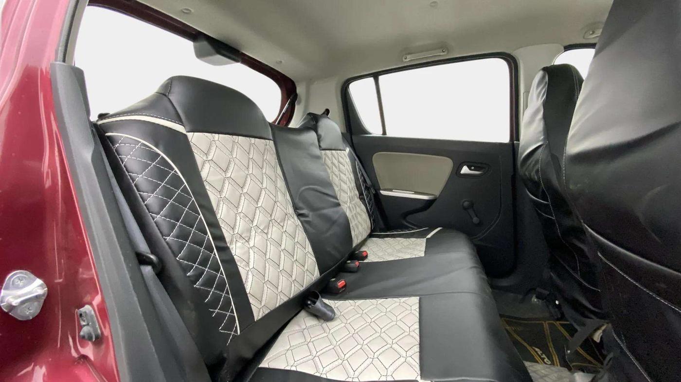 2016 Maruti Alto K10 VXI, Petrol, Manual, 77,375 km, Right Side Rear Door Cabin