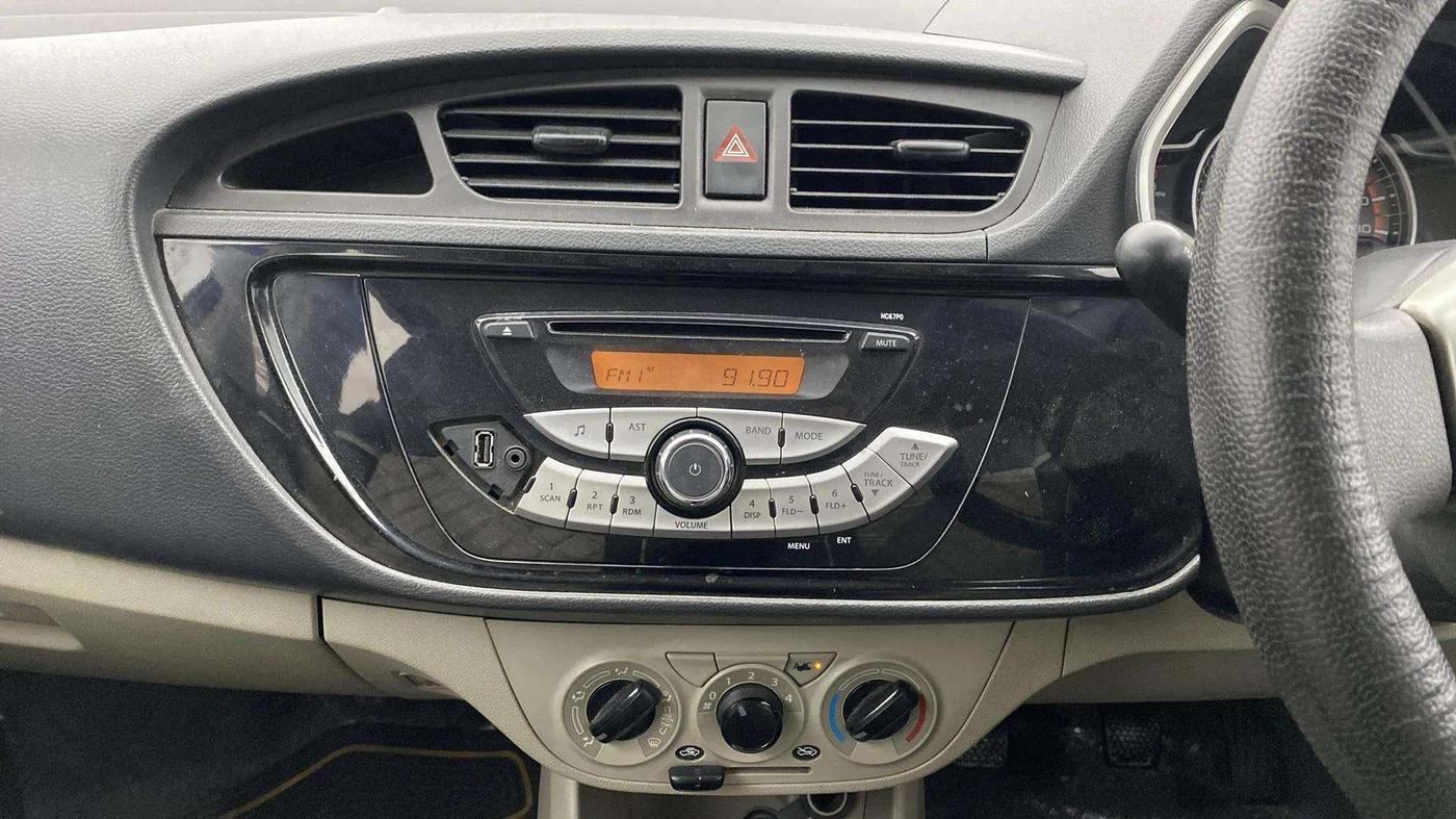 2016 Maruti Alto K10 VXI, Petrol, Manual, 77,375 km, Air Conditioner