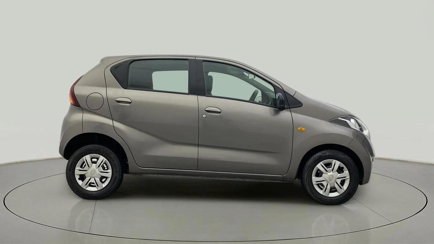 2018 Datsun Redi Go S 1.0 AMT, Petrol, Automatic, 30,491 km, Right Side View