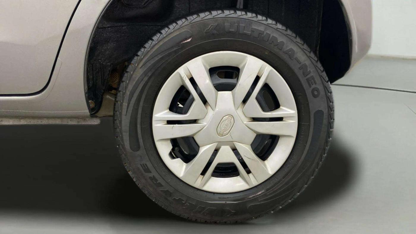 2018 Datsun Redi Go S 1.0 AMT, Petrol, Automatic, 30,491 km, Left Rear Wheel