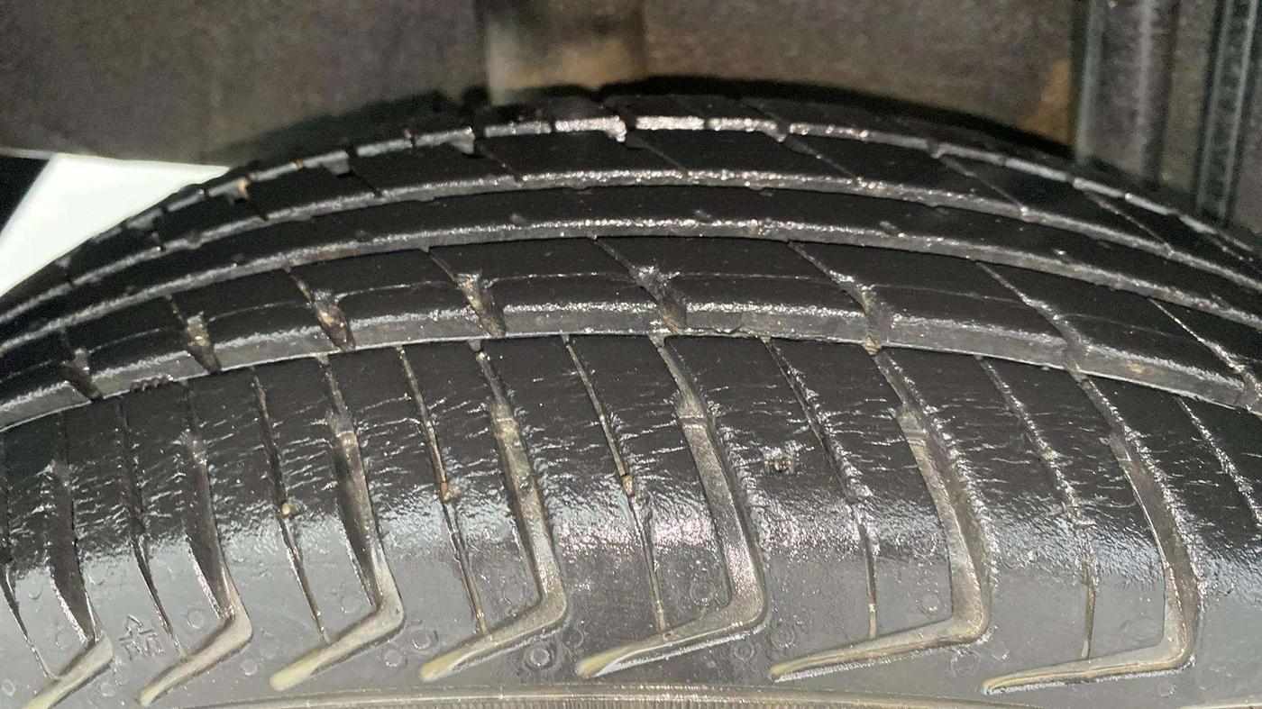 2018 Datsun Redi Go S 1.0 AMT, Petrol, Automatic, 30,491 km, Right Rear Tyre Tread