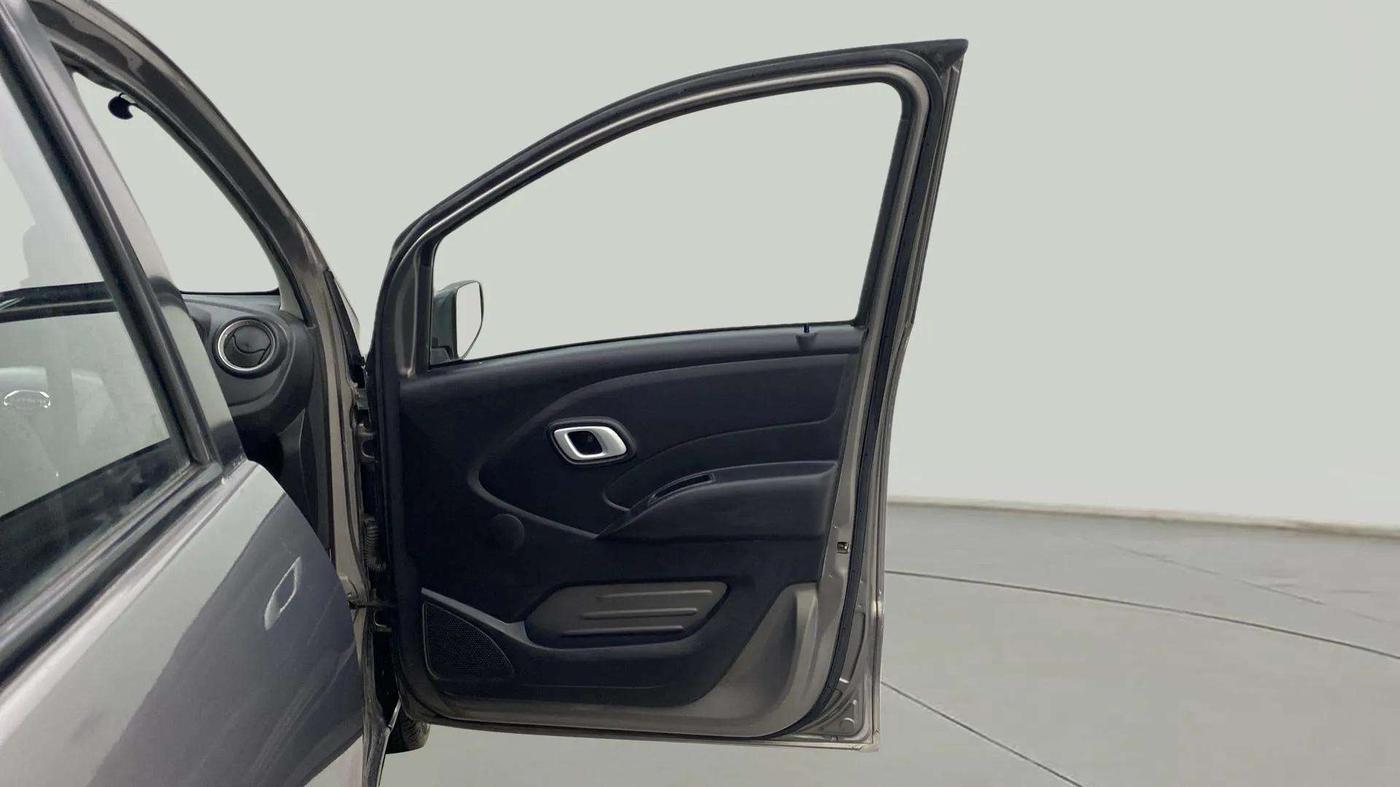 2018 Datsun Redi Go S 1.0 AMT, Petrol, Automatic, 30,491 km, RHS Front Door