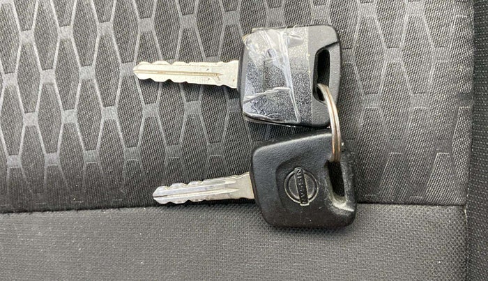 2023 Nissan MAGNITE XE, Petrol, Manual, 27,029 km, Key Close Up